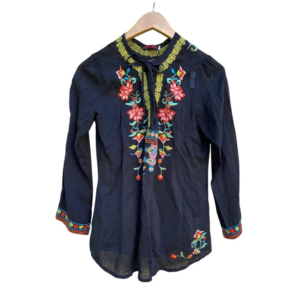 Johnny‎ Was Embroidered Floral Cupra Rayon Tie Neck Black Blouse Small Boho Luxe
